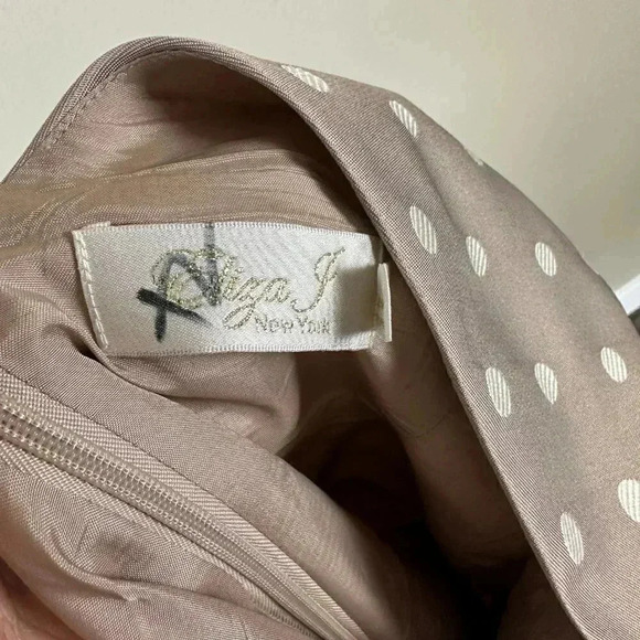 Eliza J Polka Dot Tulip Dress Taupe White Size 8 - Picture 2 of 9